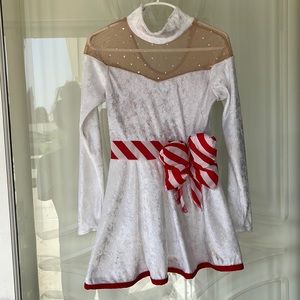 3/4T Christmas Dress Up Play